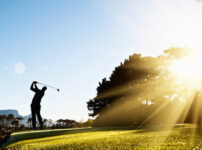 メンズ必見！ゴルフの日焼け対策7つとは？紫外線をカットする便利な日焼け防止グッズ！